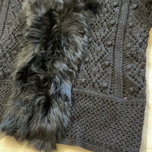 PERUVIAN Connection Black Dacha Alpaca Cardigan. Size M. P/72/A822 - Picture 10 of 14